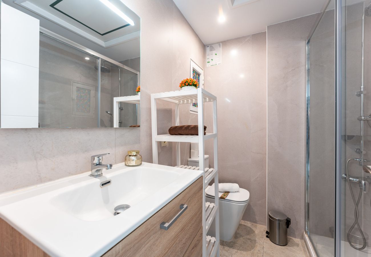 Apartamento en Benalmádena - MalagaSuite Benalmadena Relax & Sun