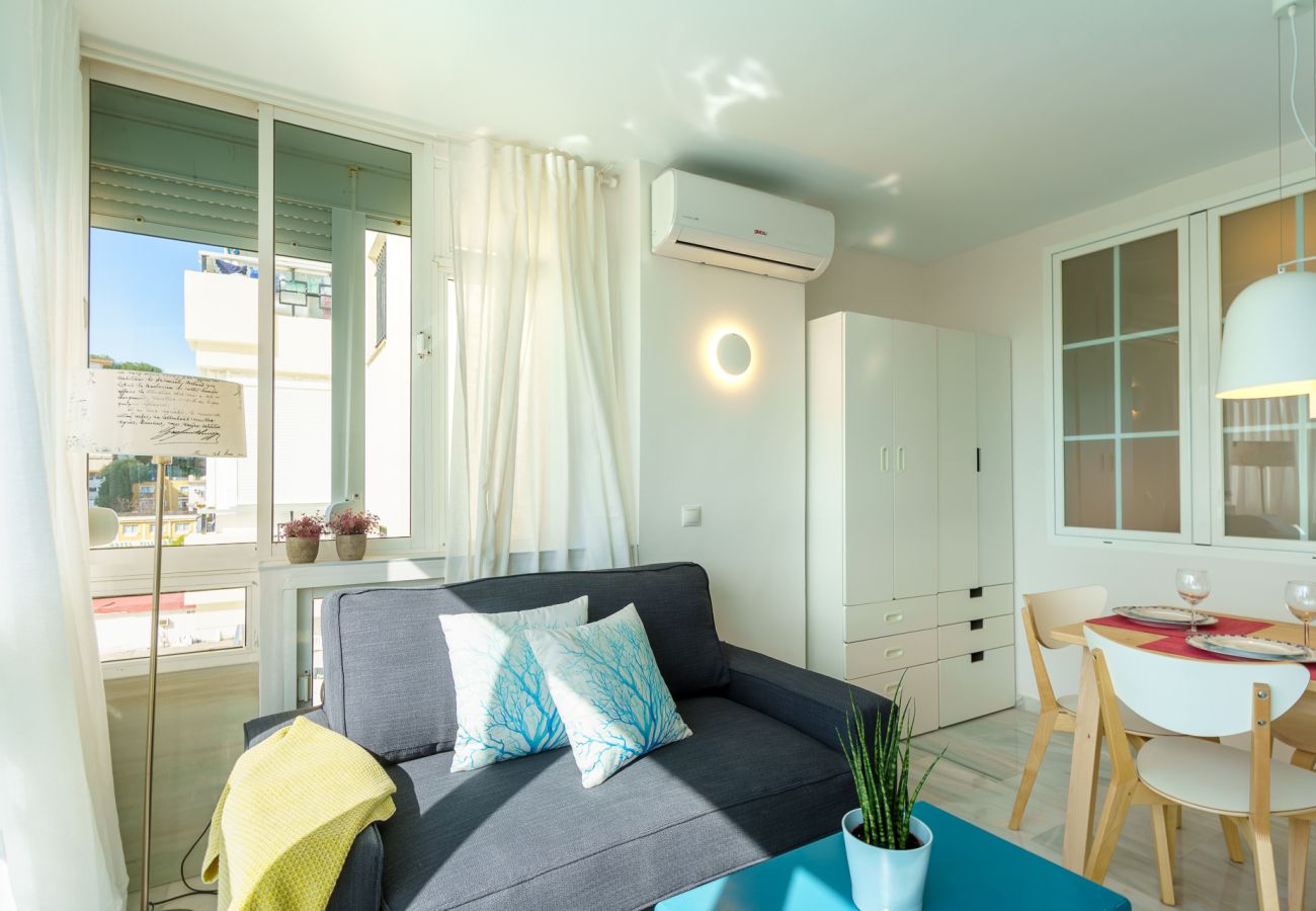 Apartamento en Torremolinos - MalagaSuite Carihuela Views
