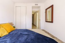 Apartamento en Torremolinos - MalagaSuite Bajondillo Pool