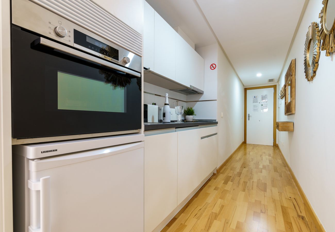 Apartamento en Málaga - MalagaSuite cozy center apartment & parking