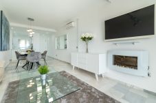 Apartamento en Mijas Costa - MalagaSuite Luxury Pool Mijas