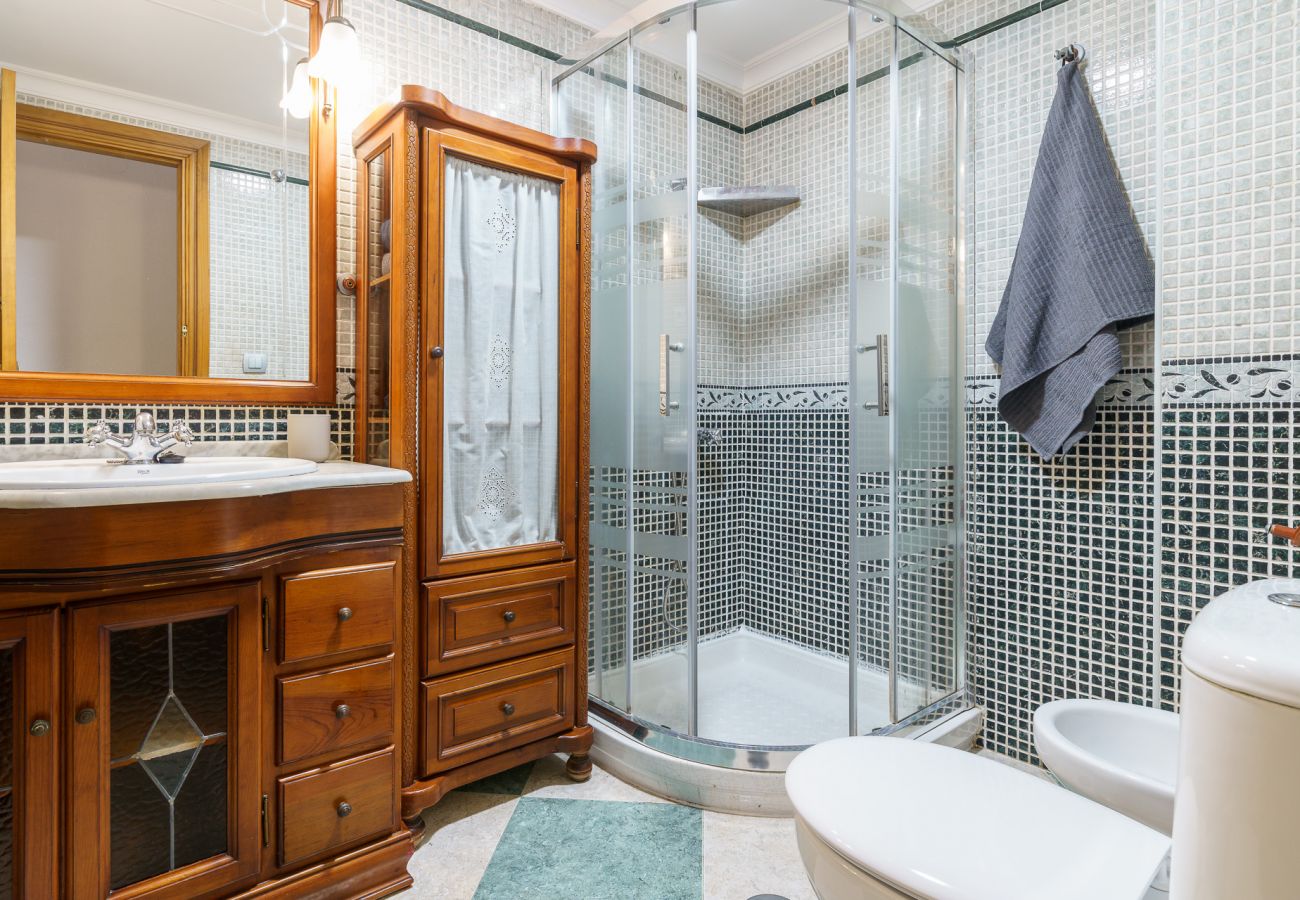 Apartamento en Torremolinos - MalagaSuite Relax Terrace & Pool