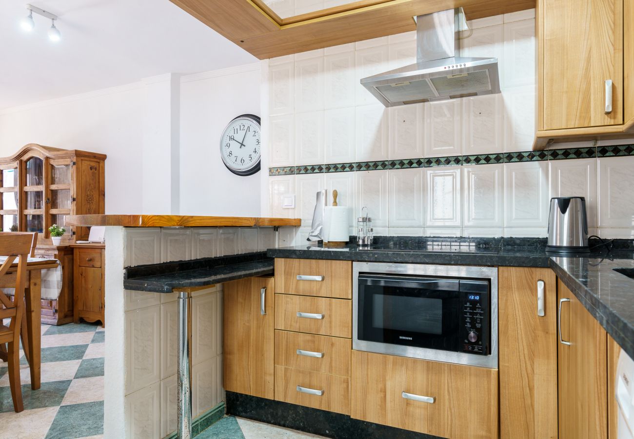 Apartamento en Torremolinos - MalagaSuite Relax Terrace & Pool