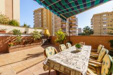 Apartamento en Torremolinos - MalagaSuite Relax Terrace & Pool