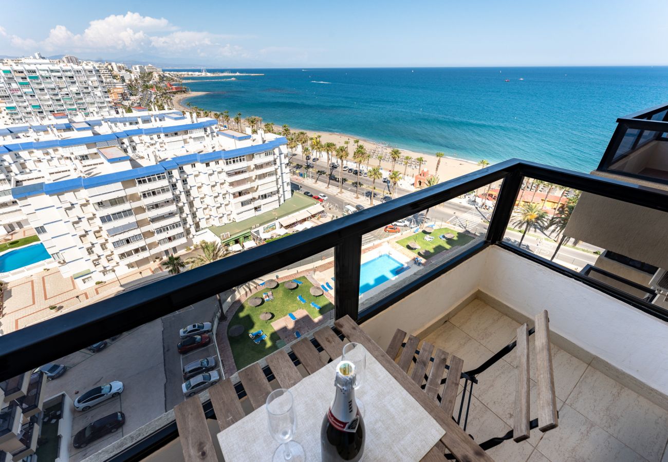 Apartamento en Benalmádena - MalagaSuite Aloha Playa