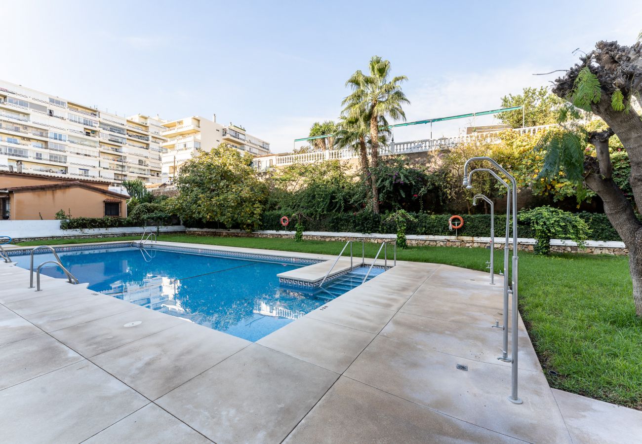 Apartamento en Torremolinos - MalagaSuite Sotomar Apartment