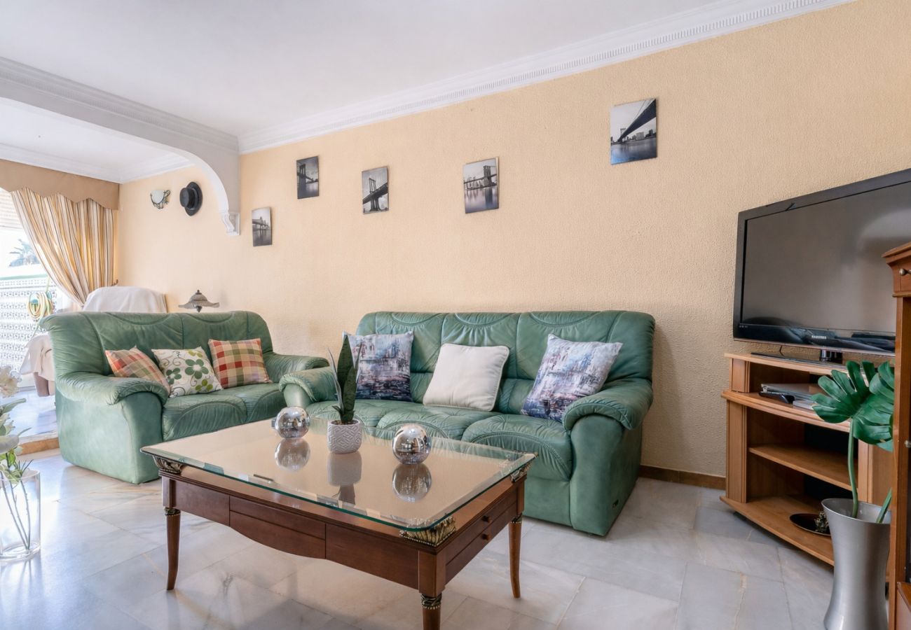 Apartamento en Torremolinos - MalagaSuite Sotomar Apartment