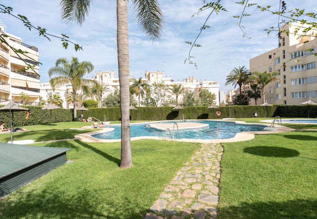 Apartamento en Torremolinos - MalagaSuite Playamar Terrace and Pool