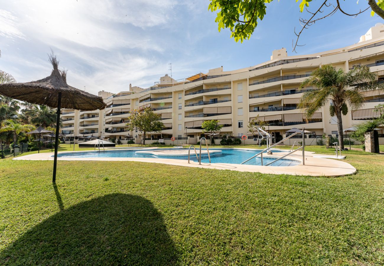 Apartamento en Torremolinos - MalagaSuite Playamar Terrace and Pool
