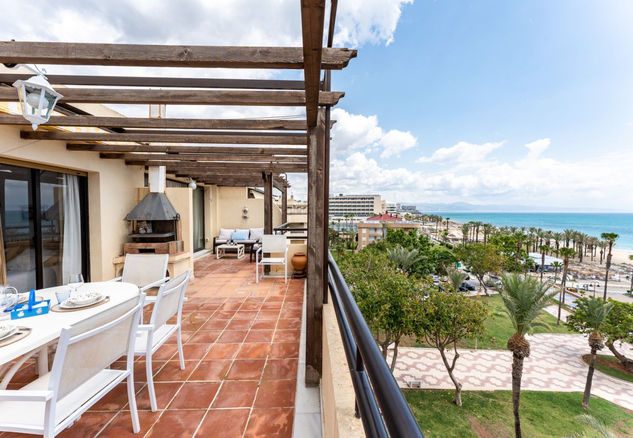 Apartamento en Torremolinos - MalagaSuite Seaside Penthouse Torremolinos