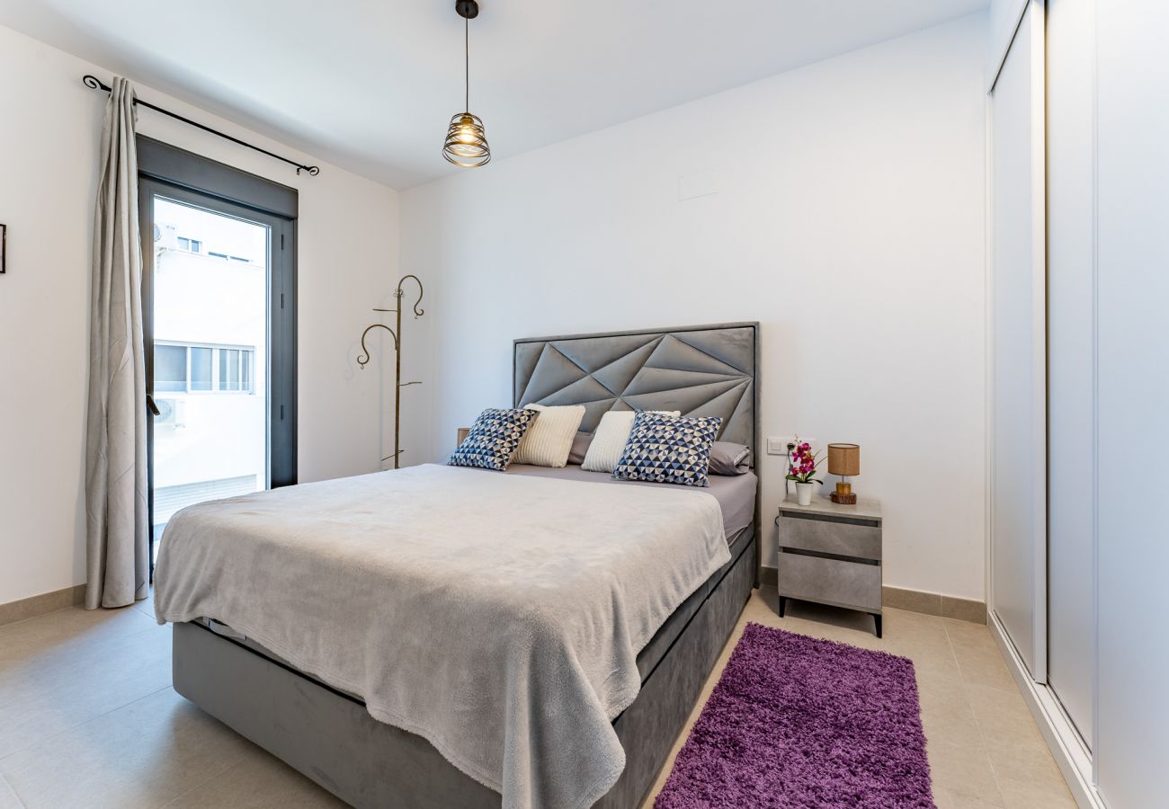 Apartamento en Málaga - MalagaSuite Dúplex con Piscina