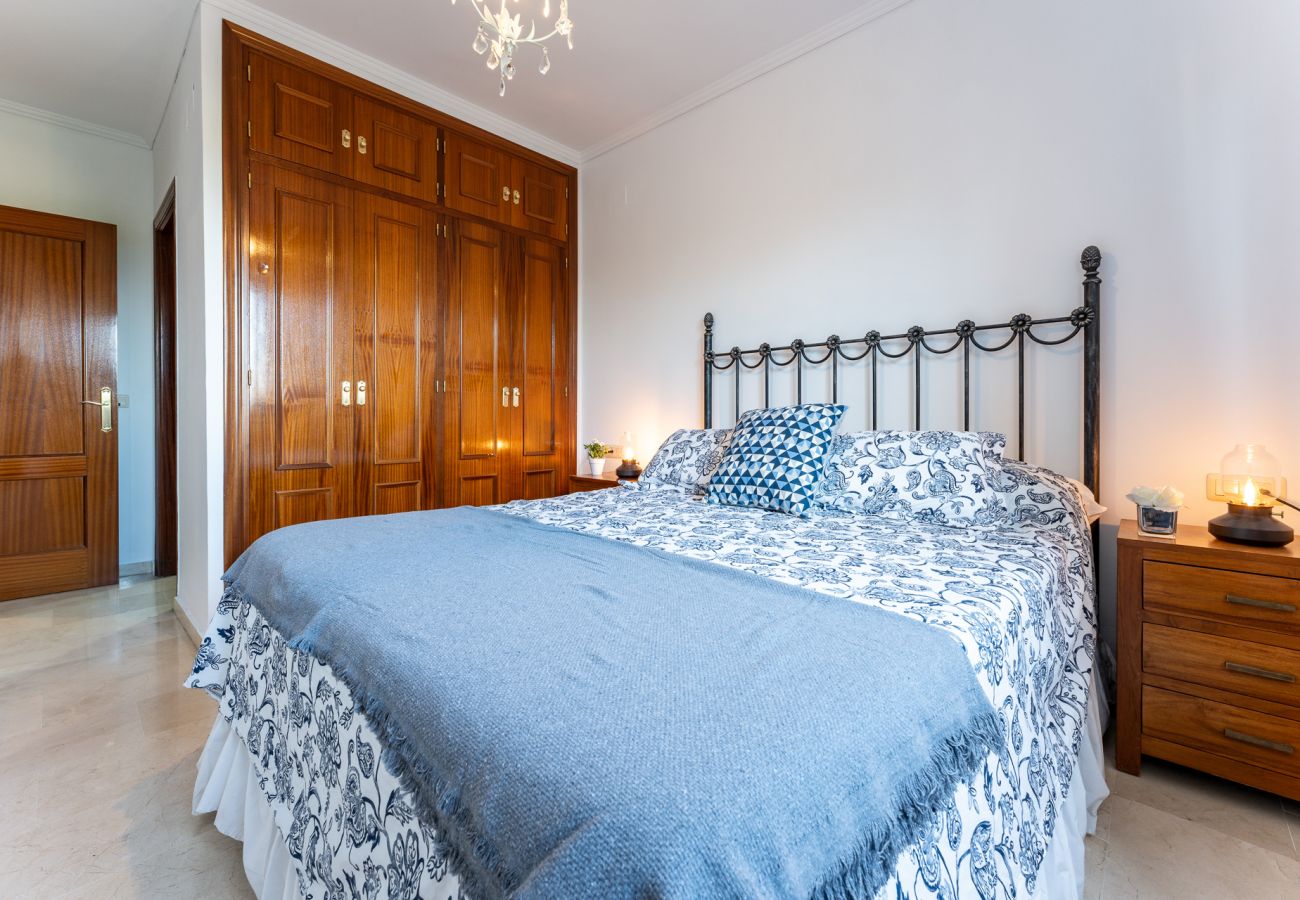 Apartamento en Arroyo de la Miel - MalagaSuite Dreamy Village