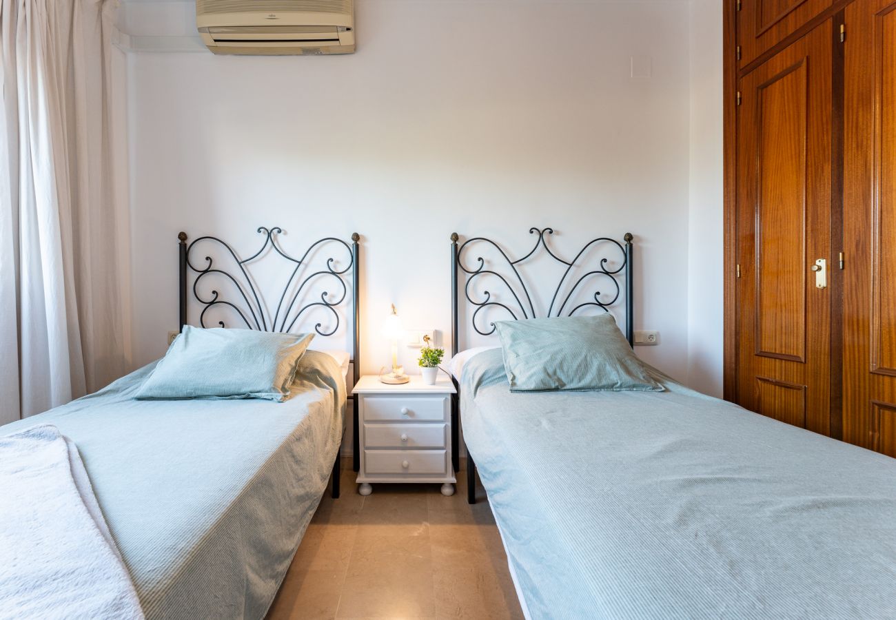 Apartamento en Arroyo de la Miel - MalagaSuite Dreamy Village