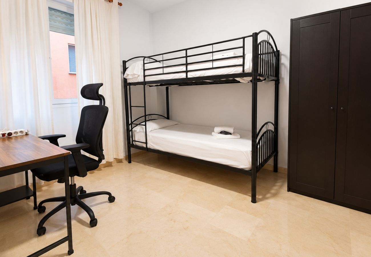 Apartamento en Arroyo de la Miel - MalagaSuite Dreamy Village