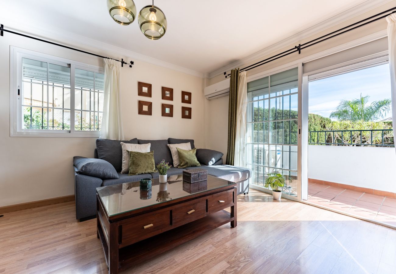 Apartamento en Torremolinos - MalagaSuite Costa del Sol Vibes