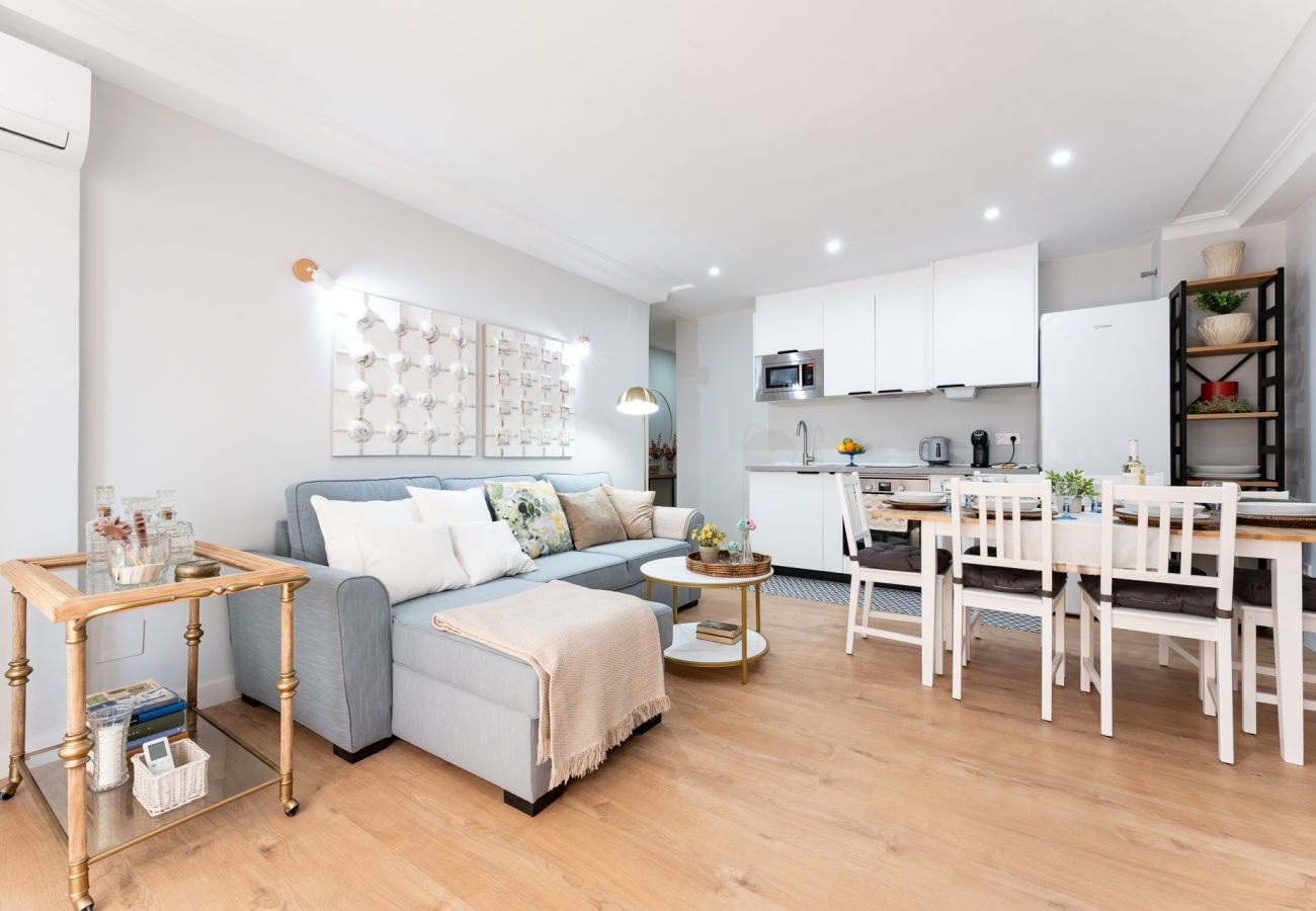 Apartamento en Fuengirola - MalagaSuite Niza II Fuengirola