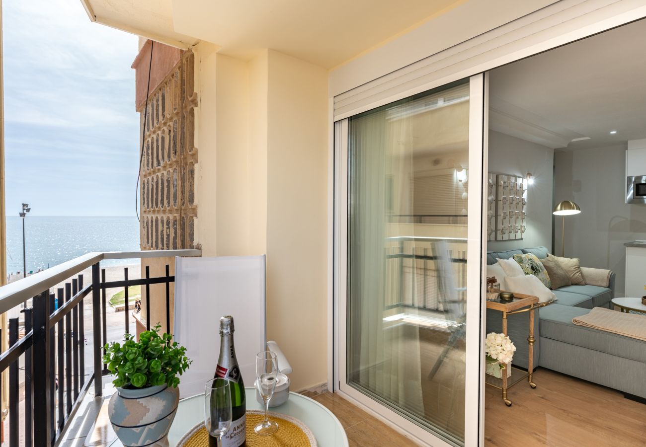 Apartamento en Fuengirola - MalagaSuite Niza II Fuengirola