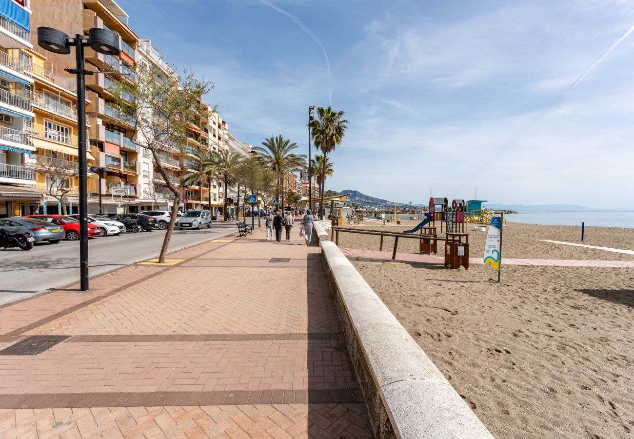 Apartamento en Fuengirola - MalagaSuite Niza II Fuengirola