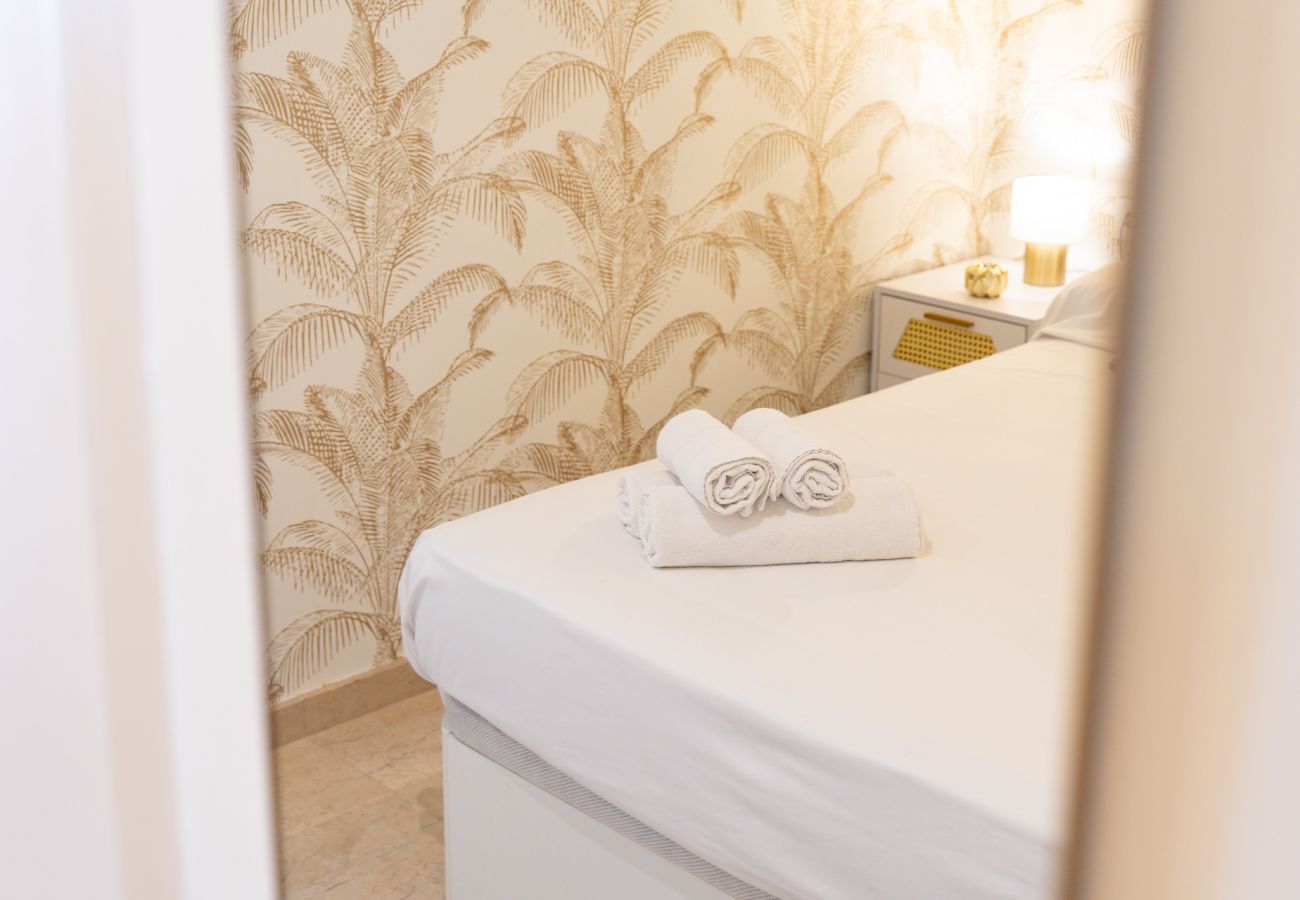 Apartamento en Torremolinos - MalagaSuite Las Palmeras Sol