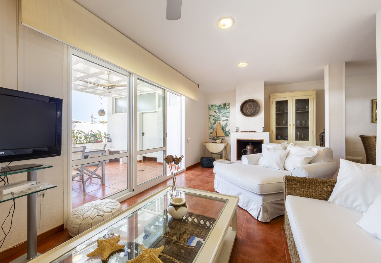 Apartamento en Roquetas de Mar - AlmeriaSuite Oliveros Aguadulce