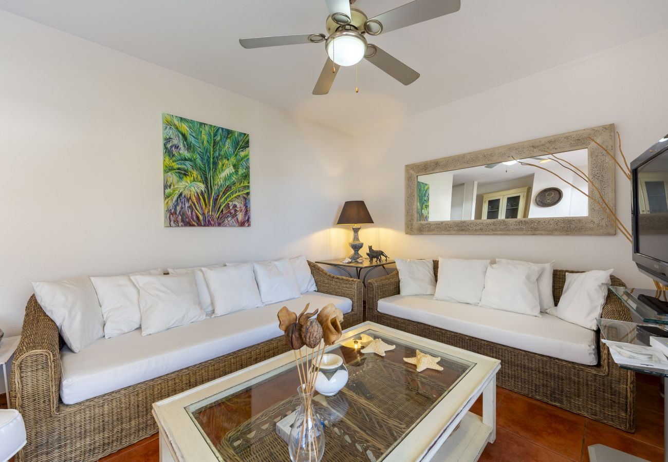 Apartamento en Roquetas de Mar - AlmeriaSuite Oliveros Aguadulce
