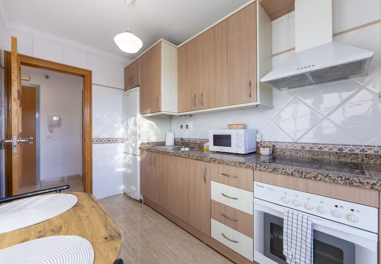 Apartamento en Roquetas de Mar - AlmeriaSuite Comfy & Pool Aguadulce