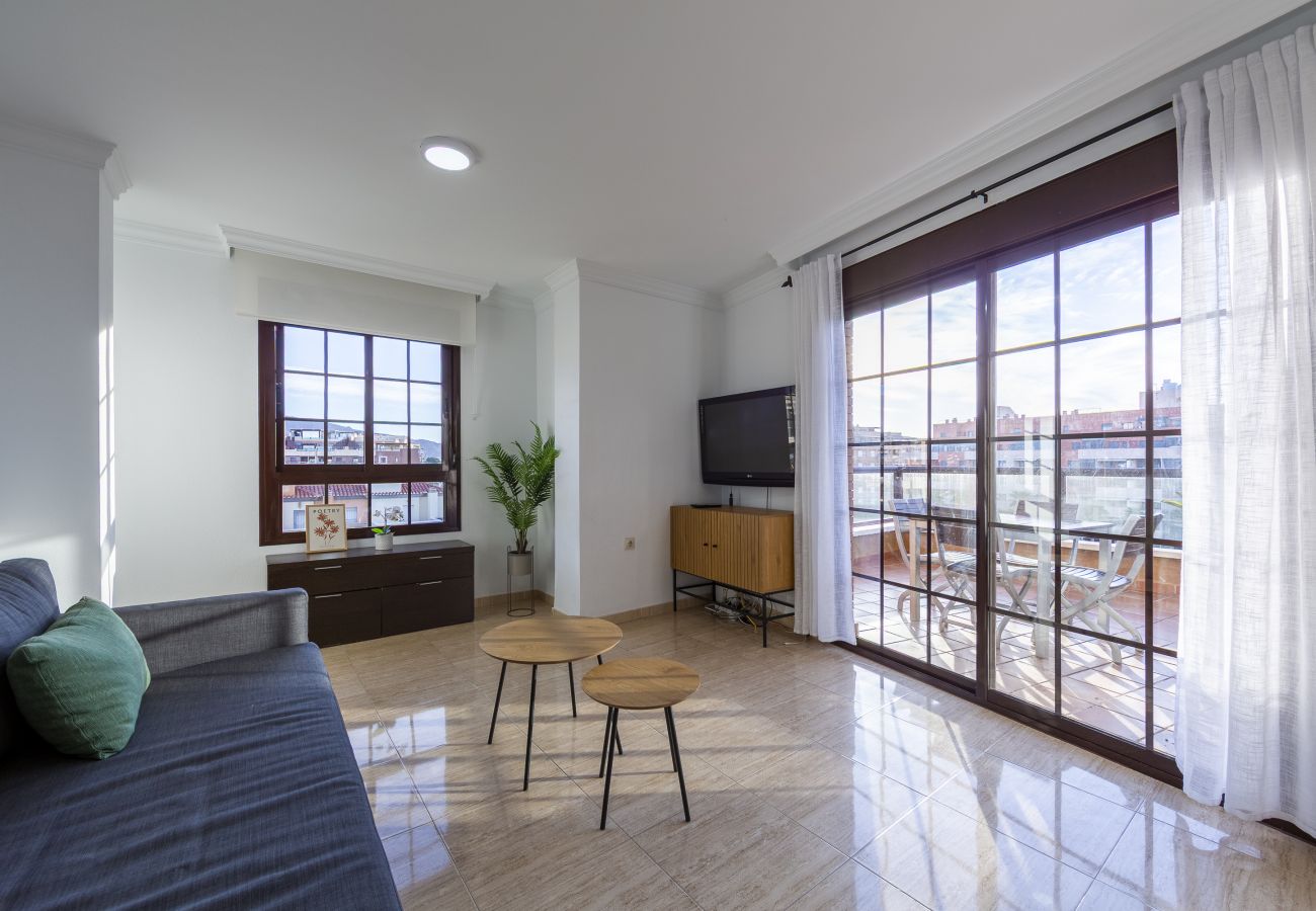 Apartamento en Roquetas de Mar - AlmeriaSuite Comfy & Pool Aguadulce