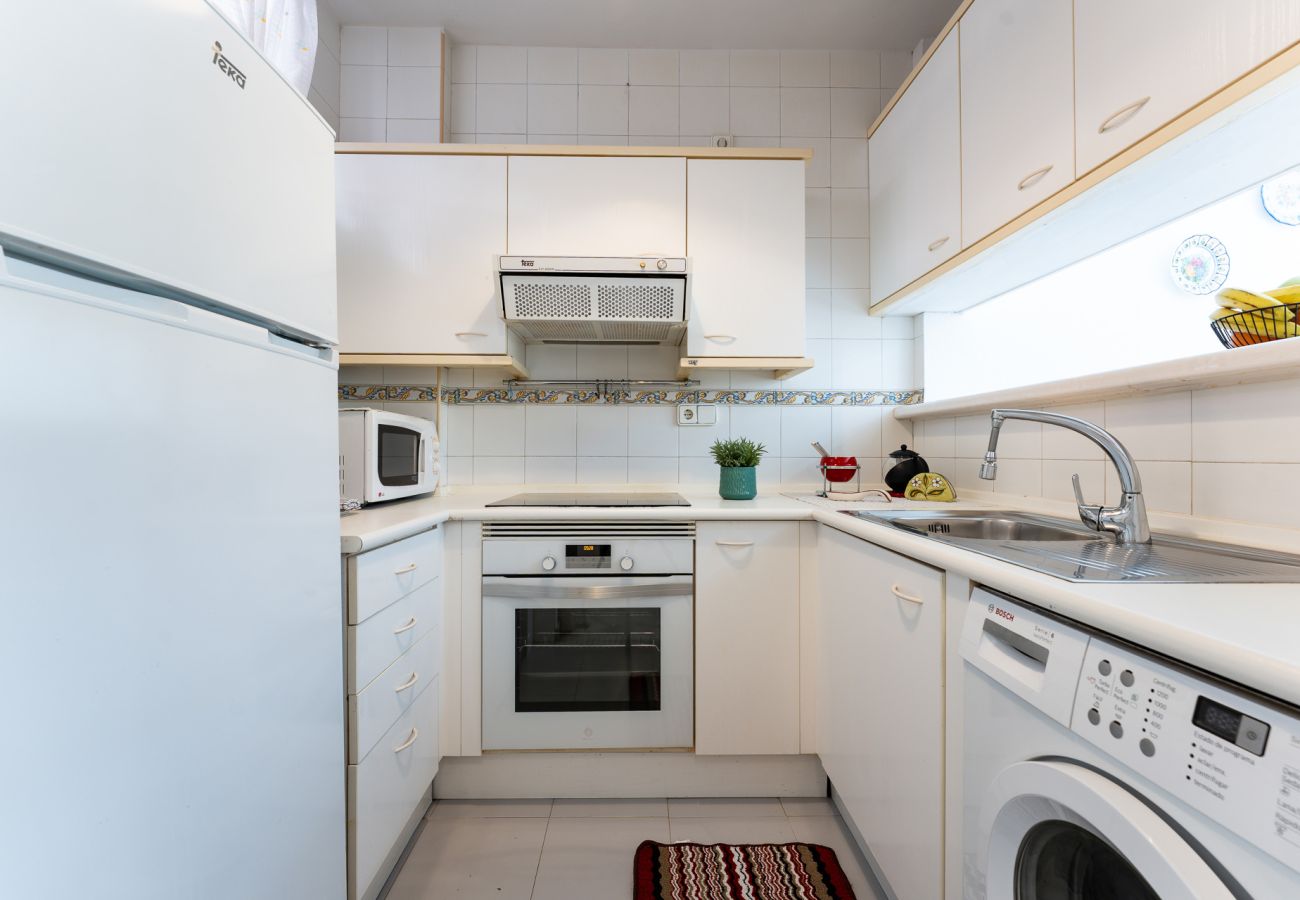 Apartamento en Torremolinos - MalagaSuite Tropical Pool