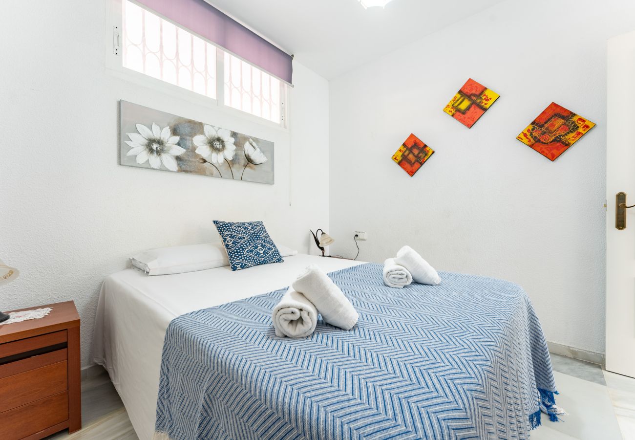 Apartamento en Torremolinos - MalagaSuite Tropical Pool