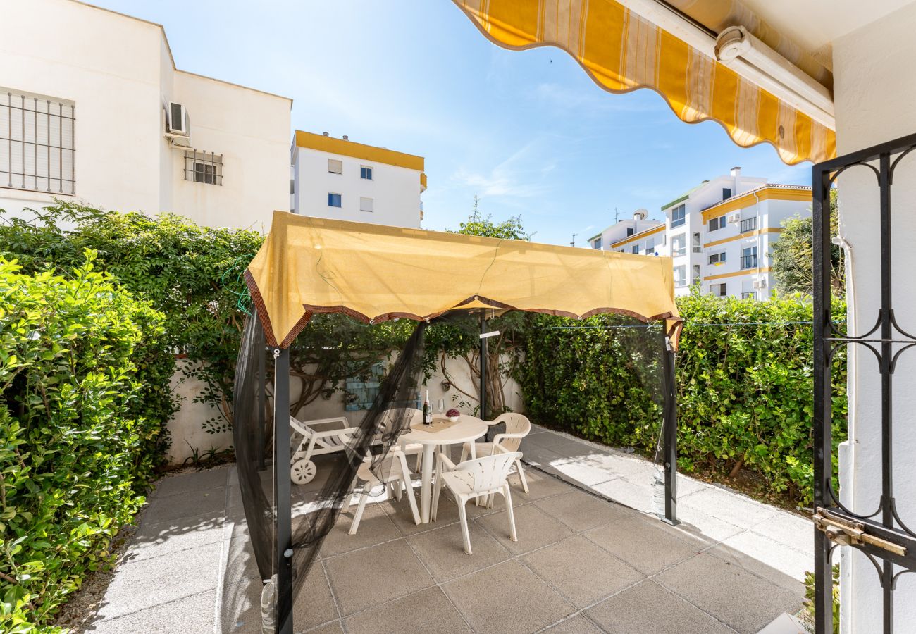 Apartamento en Torremolinos - MalagaSuite Tropical Pool