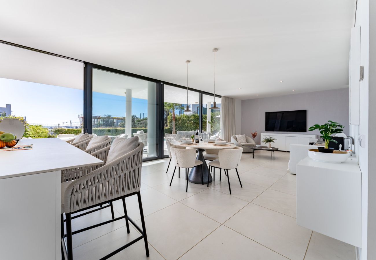 Apartamento en Fuengirola - MalagaSuite Higueron West Luxury & Private Pool