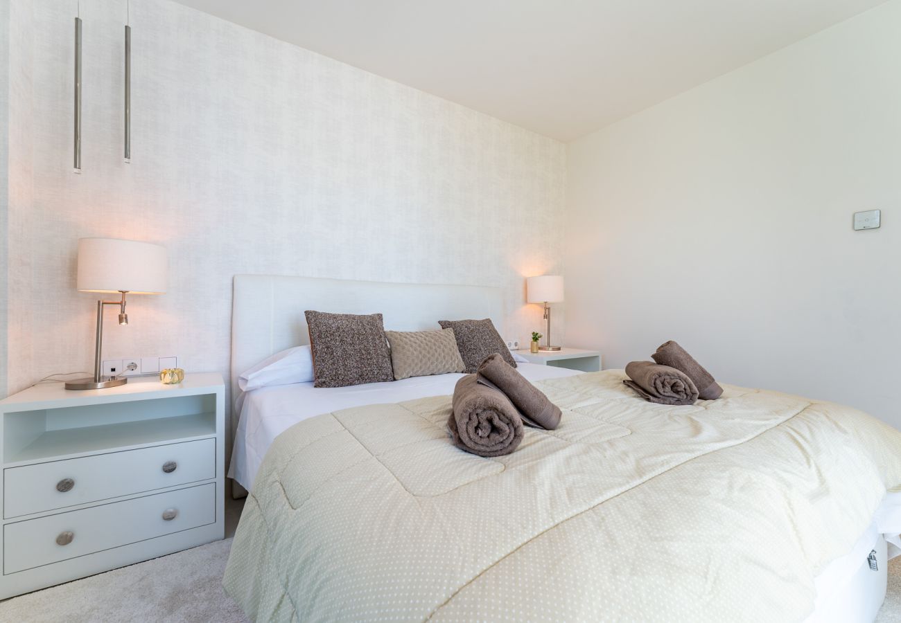 Apartamento en Fuengirola - MalagaSuite Higueron West Luxury & Private Pool