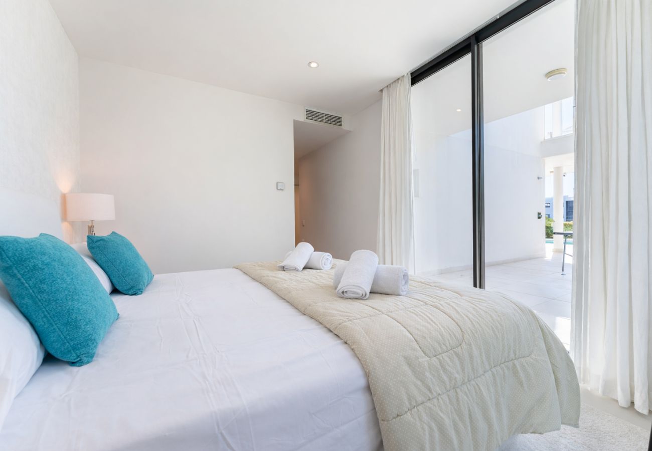 Apartamento en Fuengirola - MalagaSuite Higueron West Luxury & Private Pool