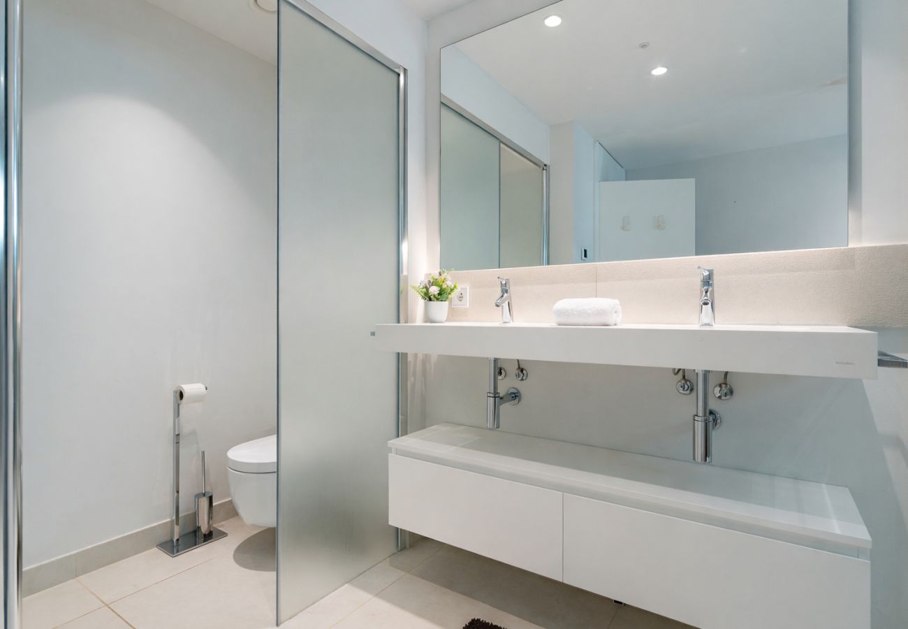 Apartamento en Fuengirola - MalagaSuite Higueron West Luxury & Private Pool