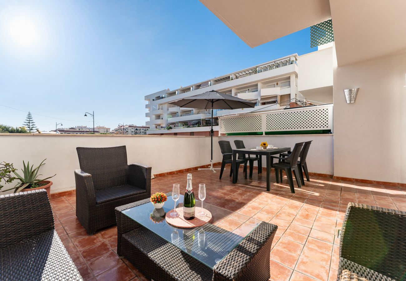 Apartamento en Estepona - MalagaSuite Estepona Sun & Terrace