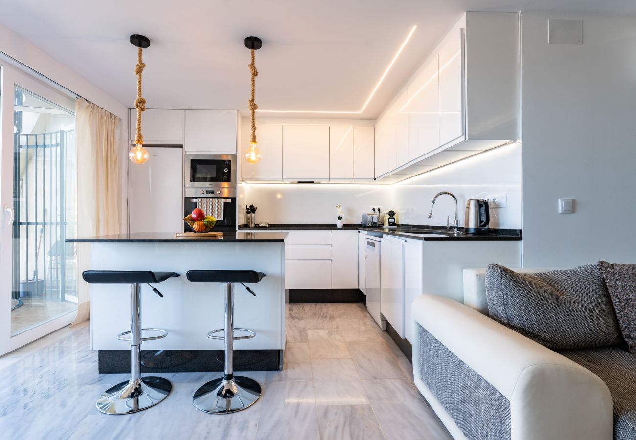 Apartamento en Benalmádena - MalagaSuite Premium Duplex Torrequebrada