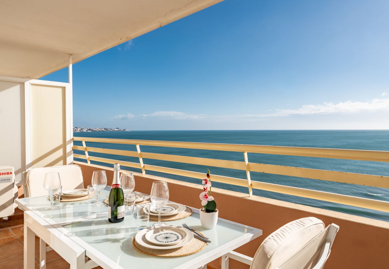 Apartamento en Fuengirola - Malagasuite Stella Maris Front beach