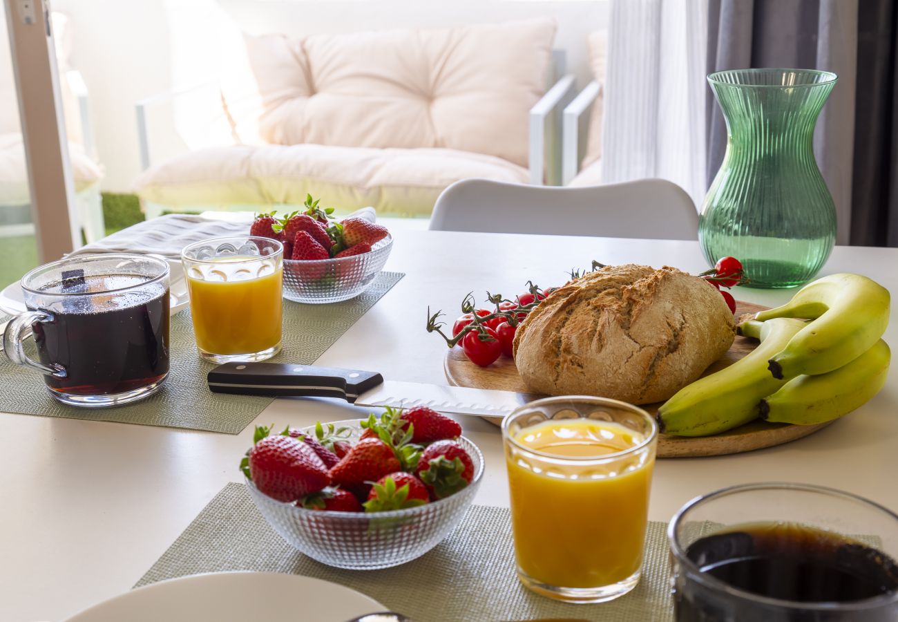 Apartamento en Roquetas de Mar - AlmeriaSuite Roquetas Terrace