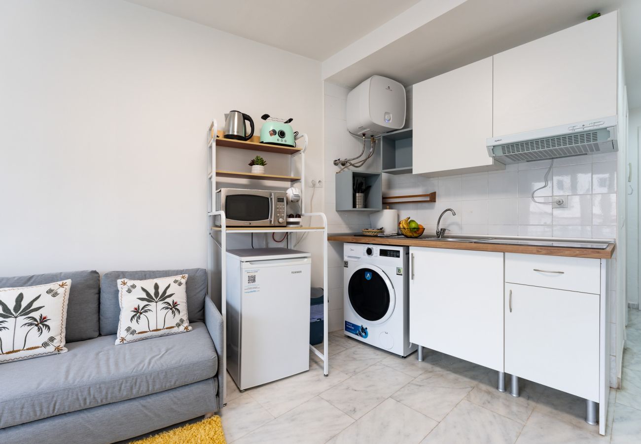 Apartamento en Torremolinos - MalagaSuite Downtown Torremolinos