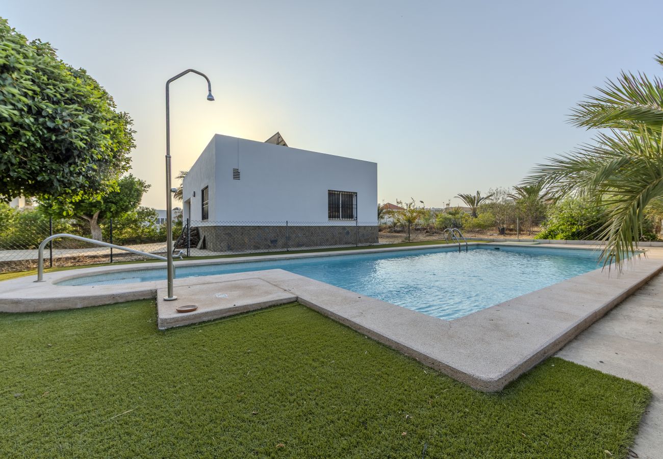 Casa en Retamar - AlmeriaSuite Villa Oasis de Retamar