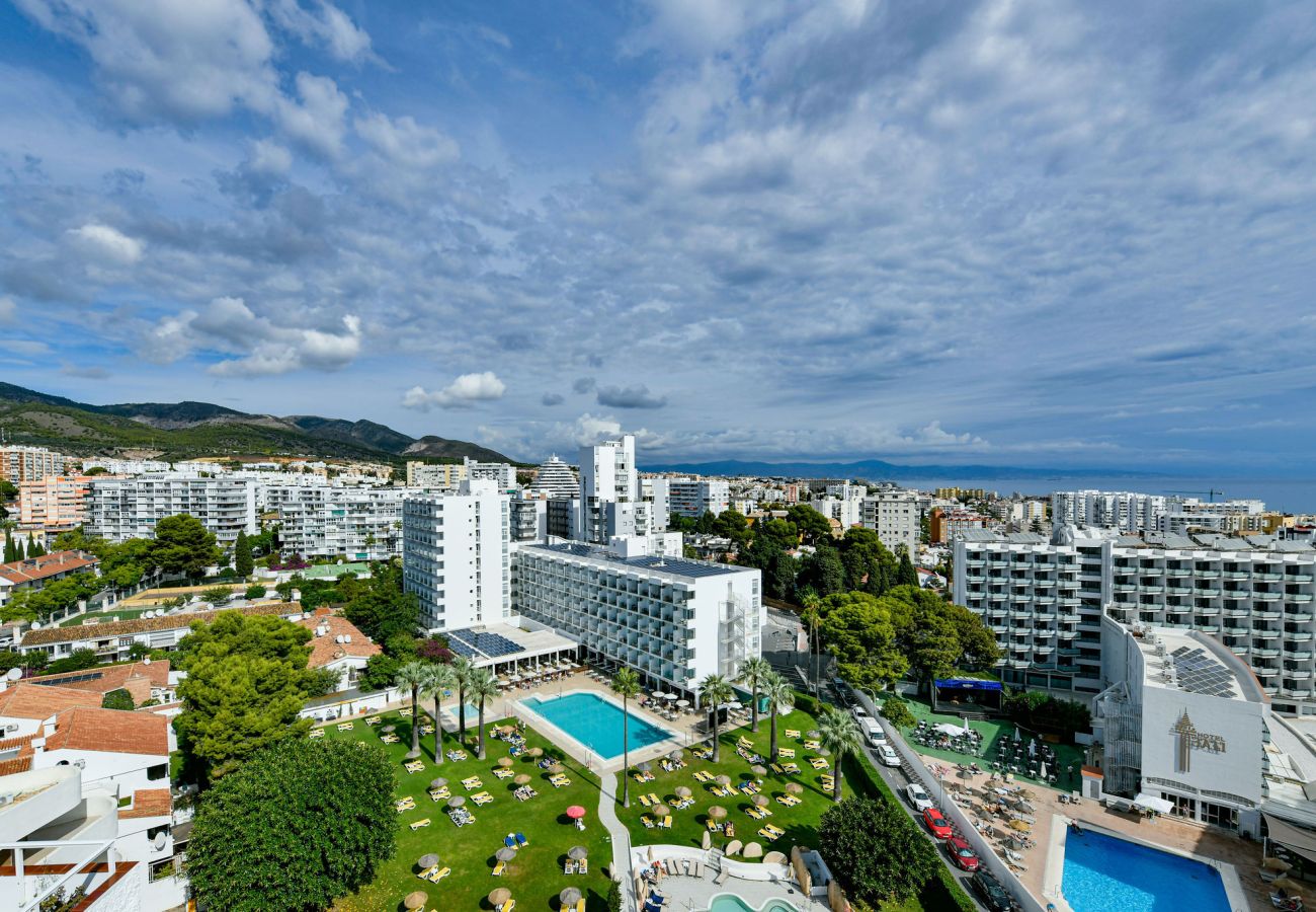 Apartamento en Benalmádena - MalagaSuite Sea Horizon with Terrace