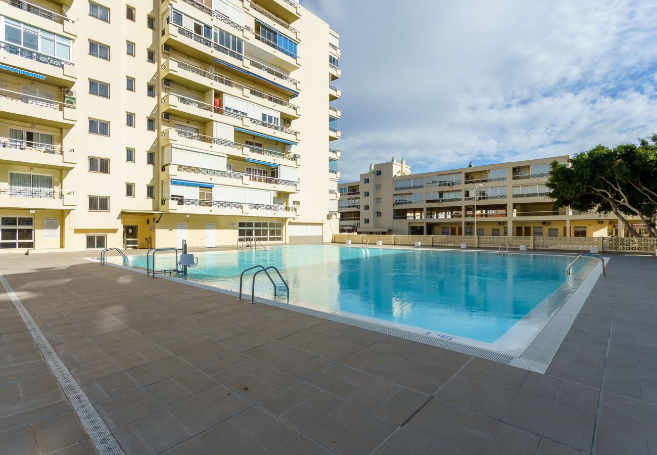 Ferienwohnung in Torremolinos - MalagaSuite Carihuela Seaview