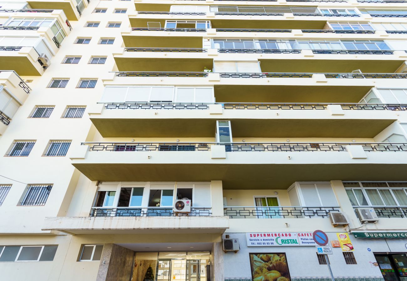 Ferienwohnung in Torremolinos - MalagaSuite Carihuela Seaview