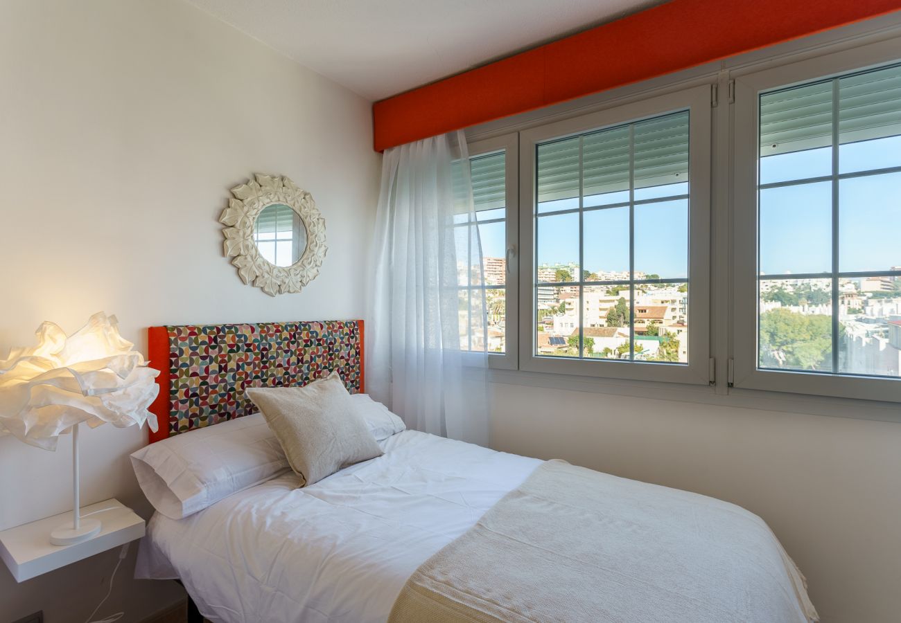 Ferienwohnung in Torremolinos - MalagaSuite Carihuela Seaview