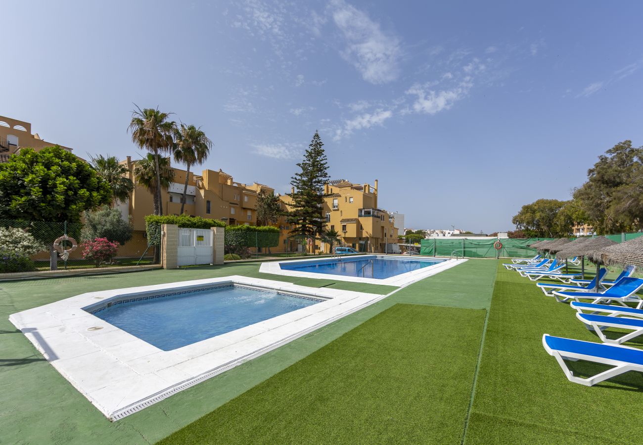 Ferienwohnung in Roquetas de Mar - AlmeriaSuite Roquetas Playa Serena