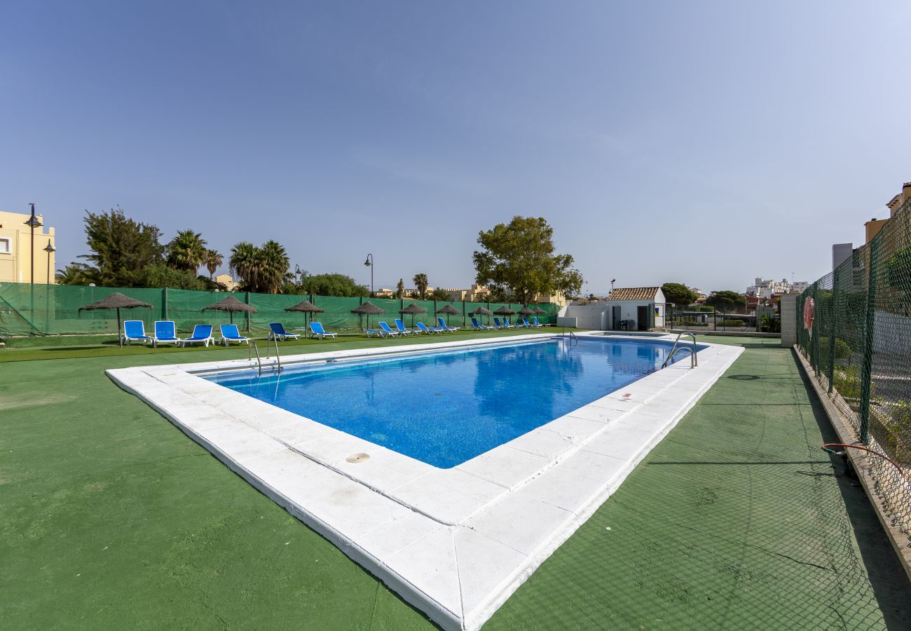 Ferienwohnung in Roquetas de Mar - AlmeriaSuite Roquetas Playa Serena