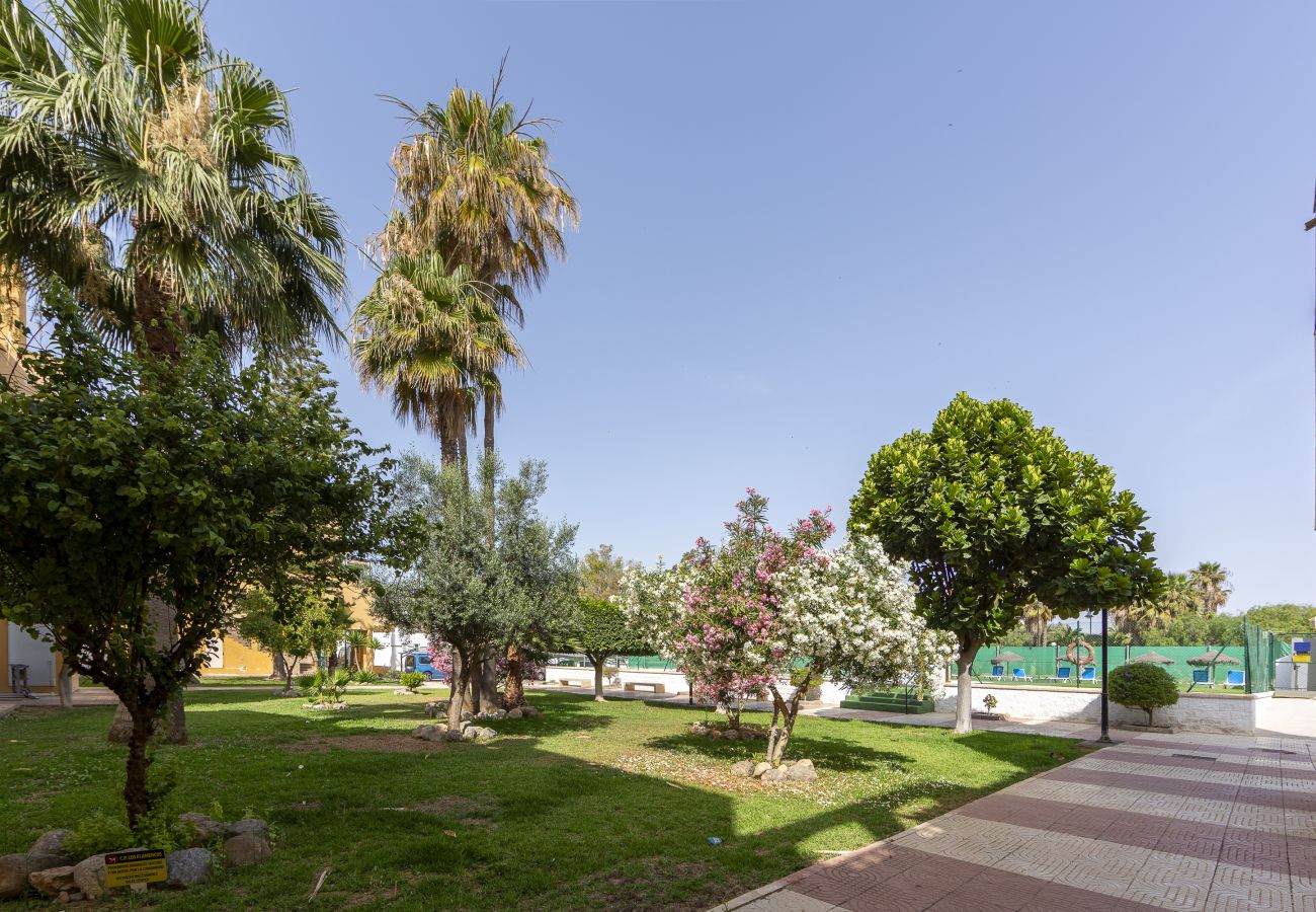 Ferienwohnung in Roquetas de Mar - AlmeriaSuite Roquetas Playa Serena