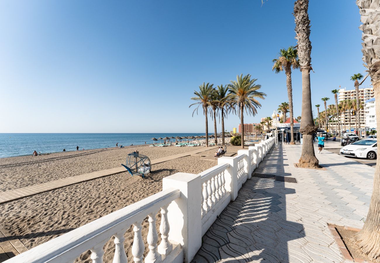 Ferienwohnung in Benalmádena - MalagaSuite ArcoSur Beach