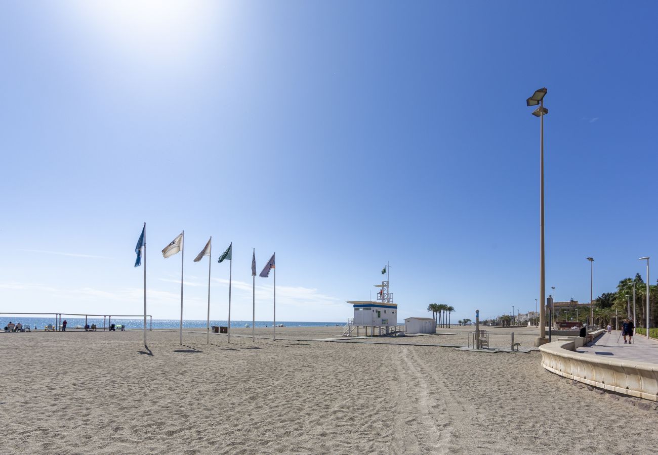 Ferienwohnung in Roquetas de Mar - AlmeriaSuite Sabinar Beach