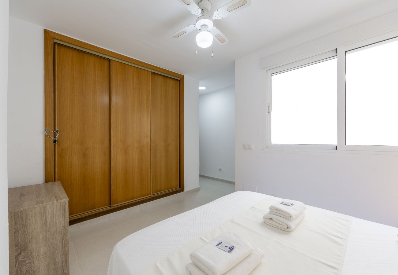 Ferienwohnung in Roquetas de Mar - AlmeriaSuite Sabinar Beach